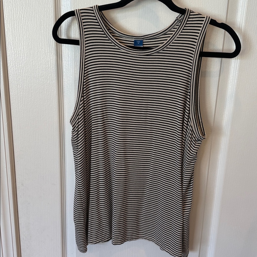 Old Navy Striped Tank Top Medium Black White Sleeveless Casual Summer